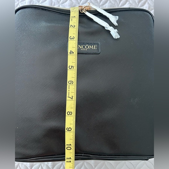 New Lancòme Cosmetic Bag - Picture 4 of 7